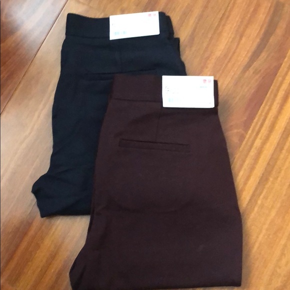 Uniqlo Pants - Uniqlo women pointe slim pant bundle Uniqlo Pants - Uniqlo women pointe slim pant bundle